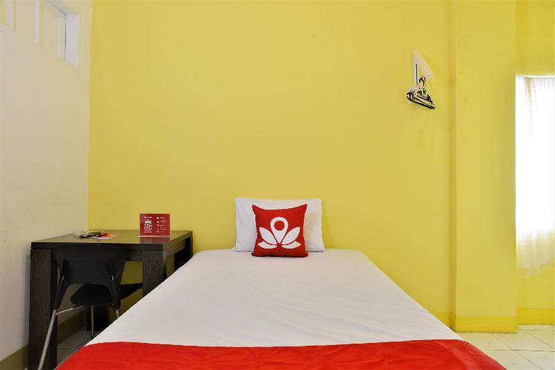 Oyo 1111 Pasar Baru Inn ジャカルタ エクステリア 写真
